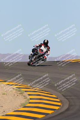 media/Oct-09-2022-SoCal Trackdays (Sun) [[95640aeeb6]]/Turns 9 and 10 (1050am)/